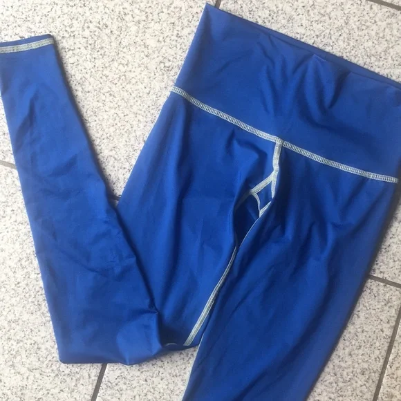 Teeki Oshun Blue Hot Pant Yoga Legging - Picture 5 of 5